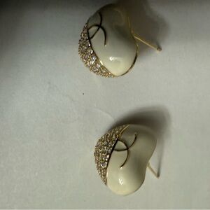 New upcycled Chanel Elegant Gold and Cream Heart Earrings